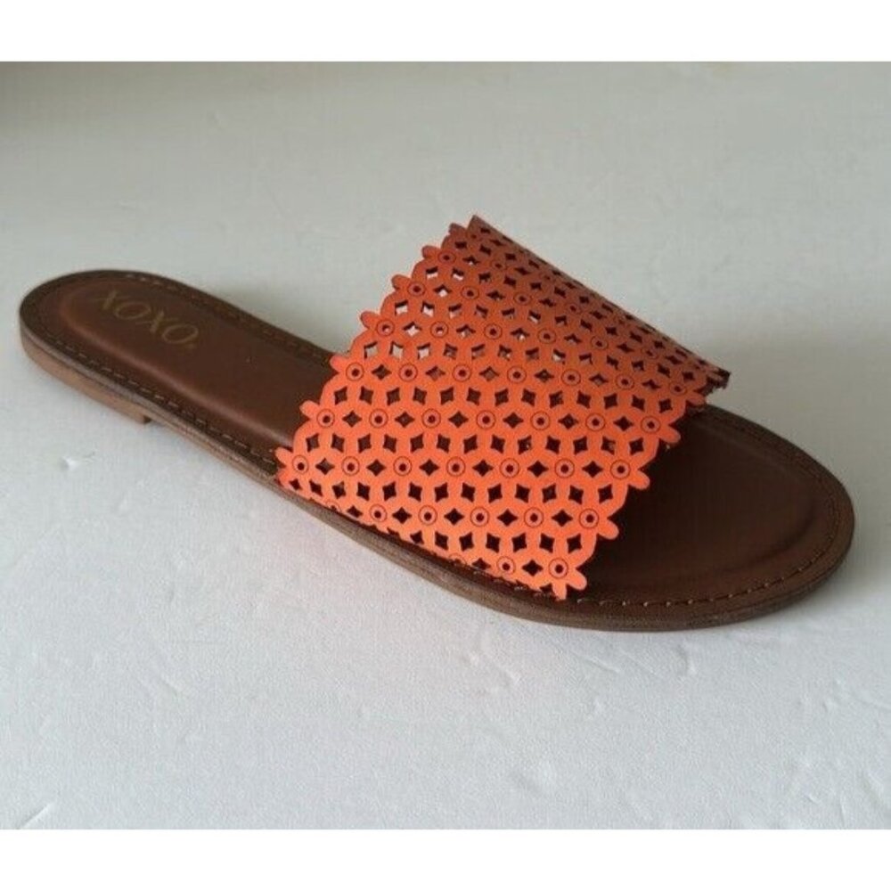 XOXO Women's Rachad Flat Sandals Size 8.5 New in Box Orange